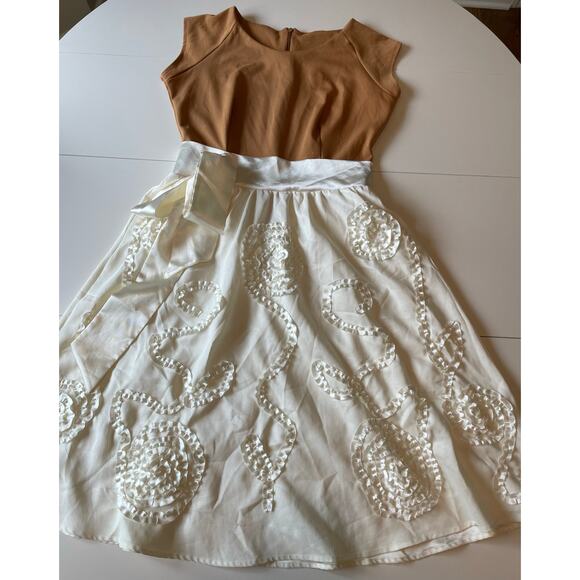 Shabby Apple A-Line Dress Satin Waist Bow Ribbon Detail Sz S Tan Cream Whimsical - Picture 7 of 10